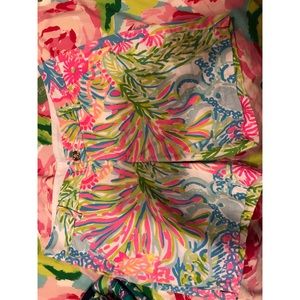 Lilly Pulitzer Jayne Shorts size 2 in Lovers Coral